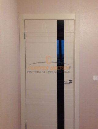 Фото межкомнатных дверей с эмалью 6